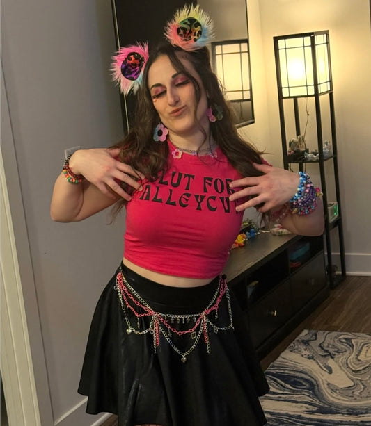 slut for alleycvt croptops
