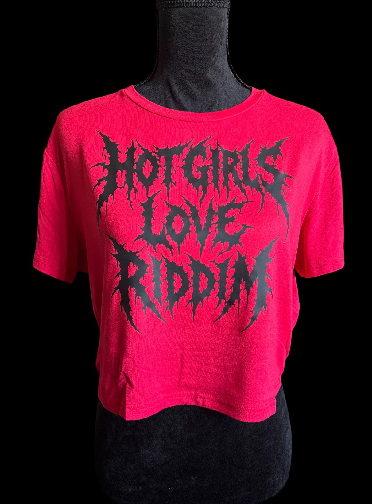 hot girls love riddim croptops