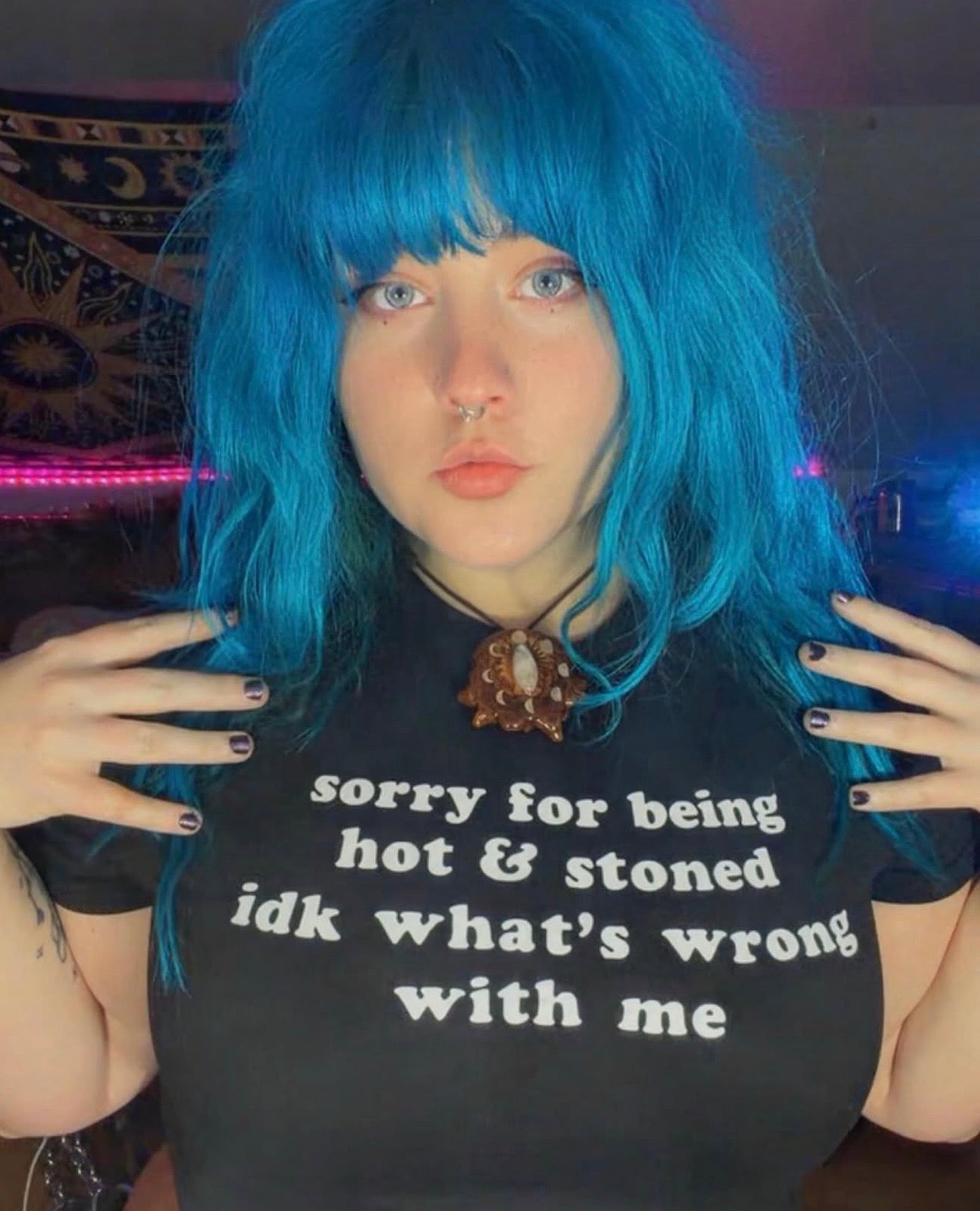 sorry for being hot & stoned idk what’s wrong with me croptops